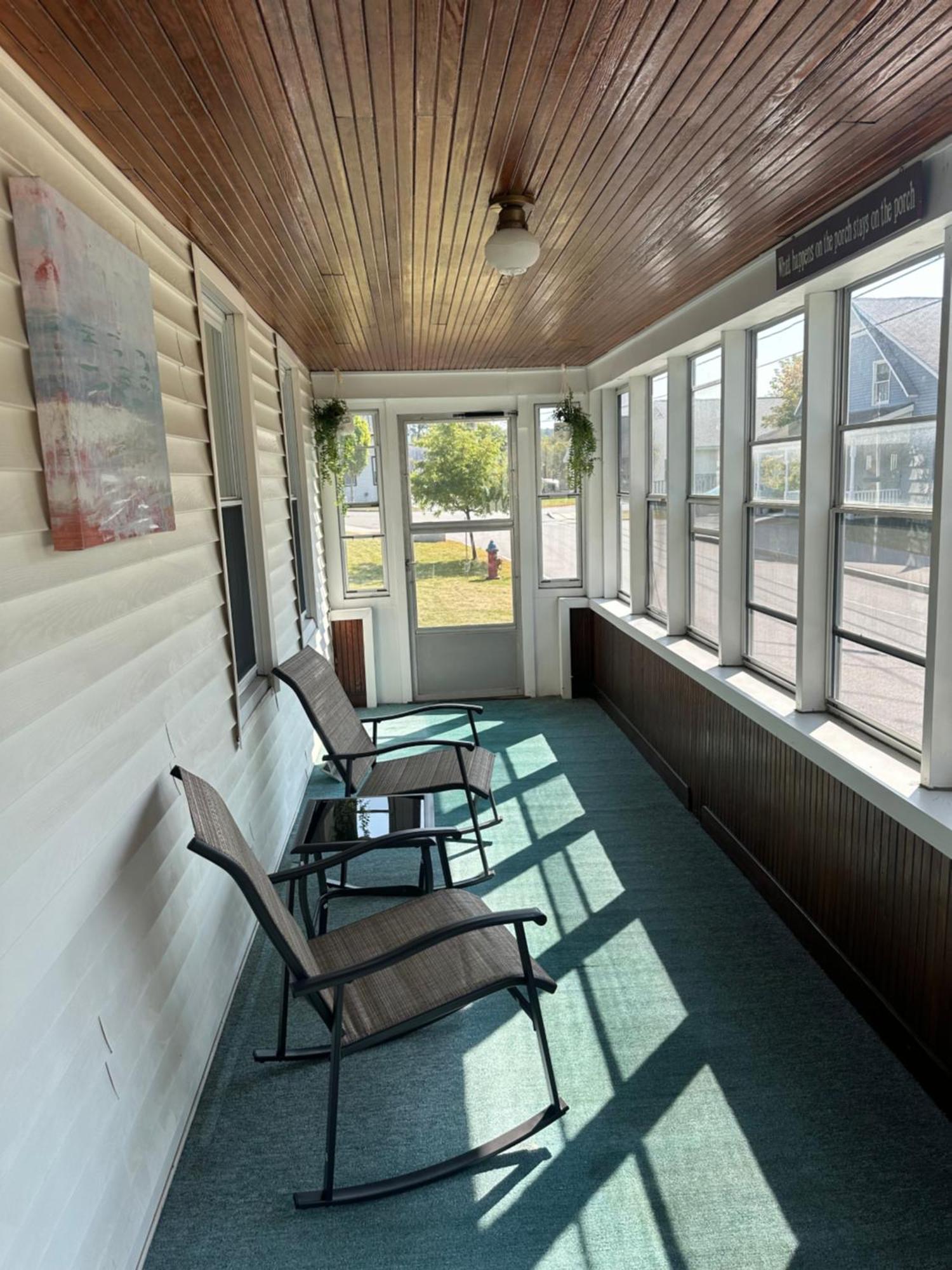Cute 6-Bedroom Getaway In The Heart Of Littleton Eksteriør billede
